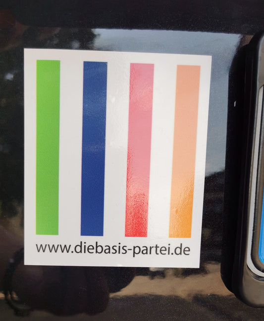 dieBasis mit großen Säulen